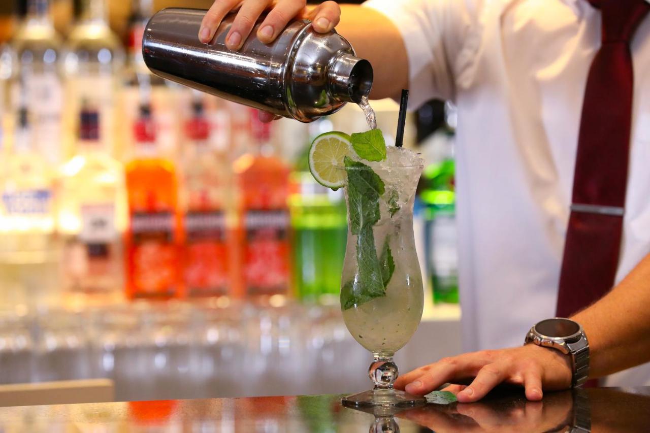 The Shirley Arms Hotel كاريكماكروس المظهر الخارجي الصورة