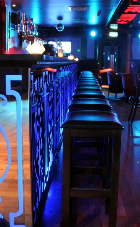 The Shirley Arms Hotel كاريكماكروس المظهر الخارجي الصورة