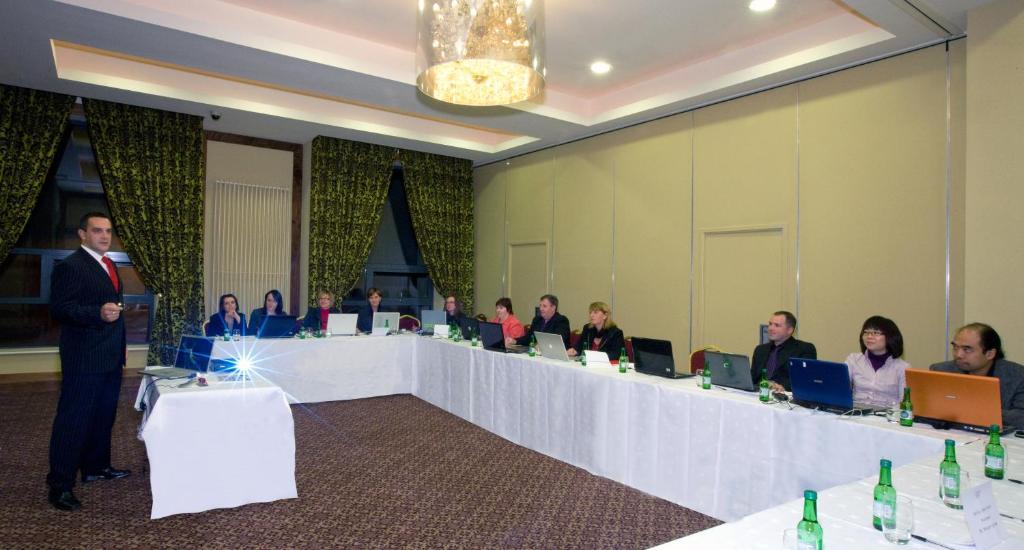 The Shirley Arms Hotel كاريكماكروس المظهر الخارجي الصورة