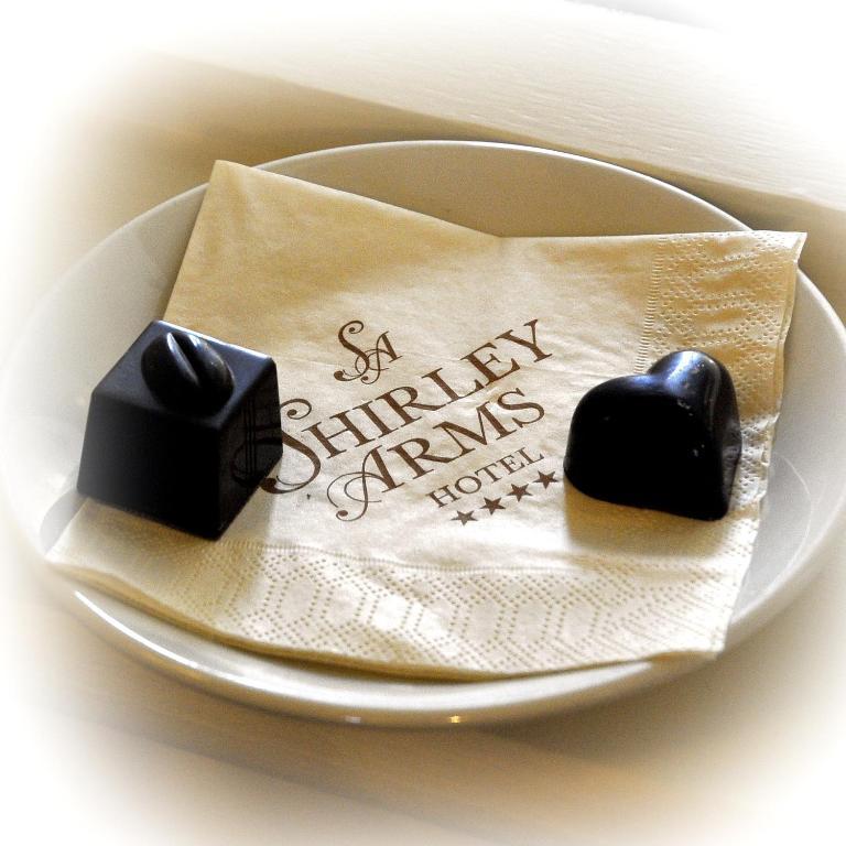 The Shirley Arms Hotel كاريكماكروس المظهر الخارجي الصورة